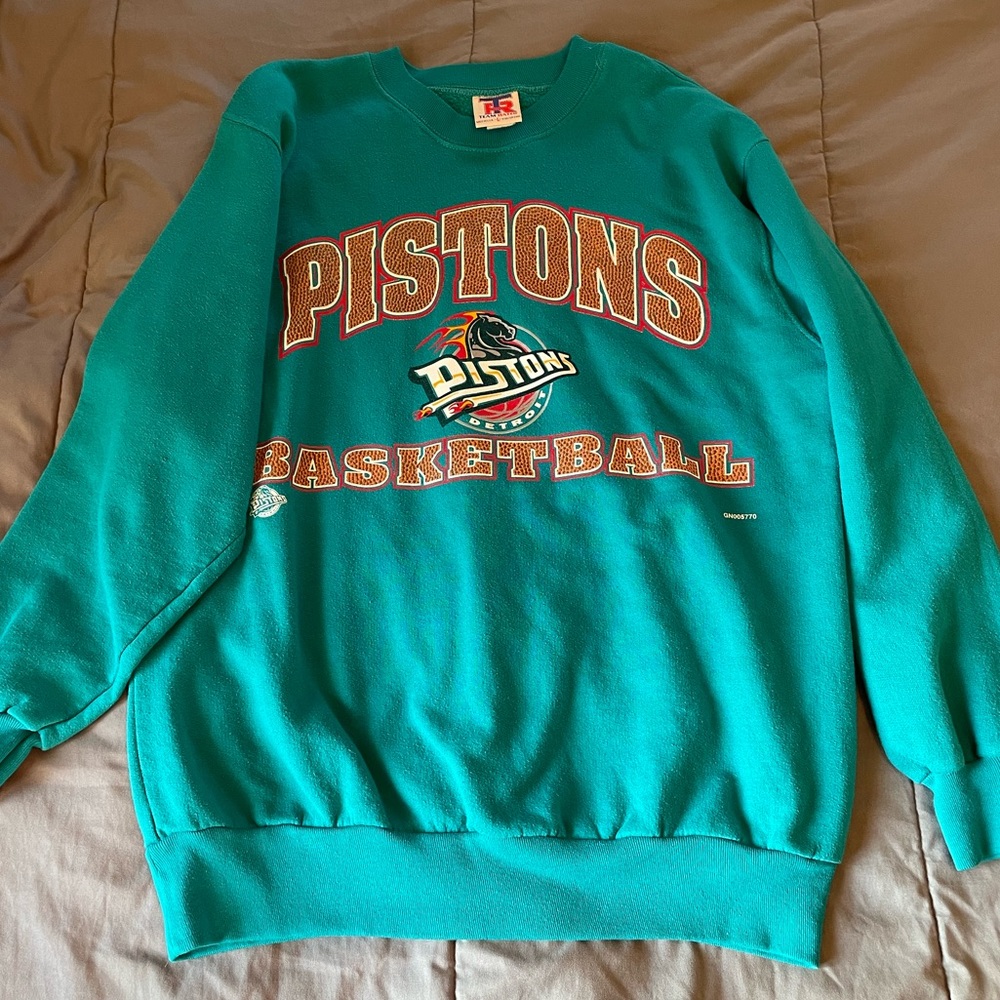 Vintage Detroit Pistons Crewneck